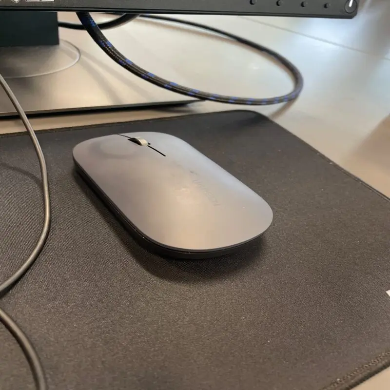 UGREEN 2.4G Silent Wireless Optical Mouse USB Receiver 4000 DPI PC Laptop Computer Chromebook MacBook Grey Ergonomic (90373) - Image 5