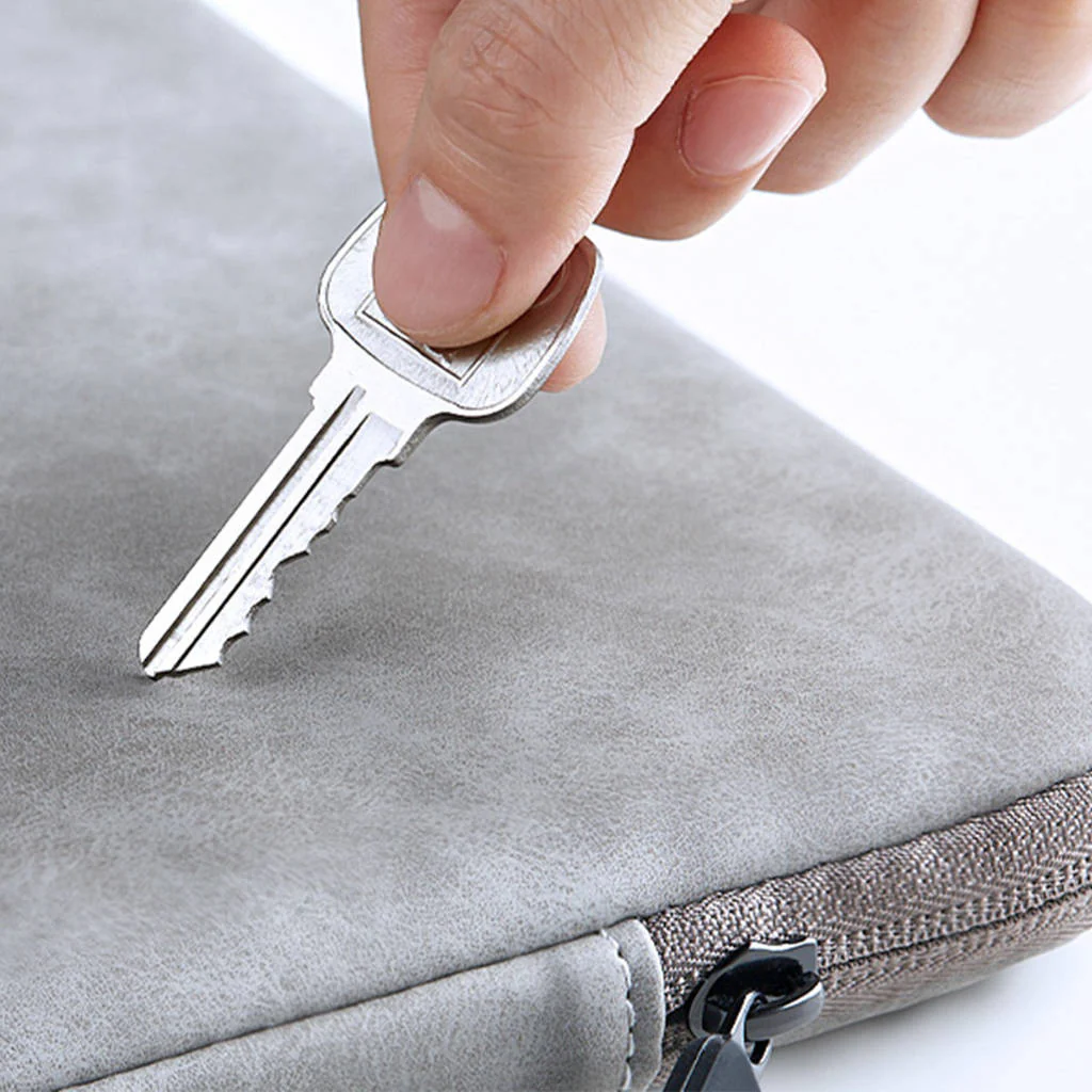 UGREEN Laptop Sleeve for 13–13.9 Inch Laptops, Shockproof & Waterproof Leather Protective Case (60985) - Image 6